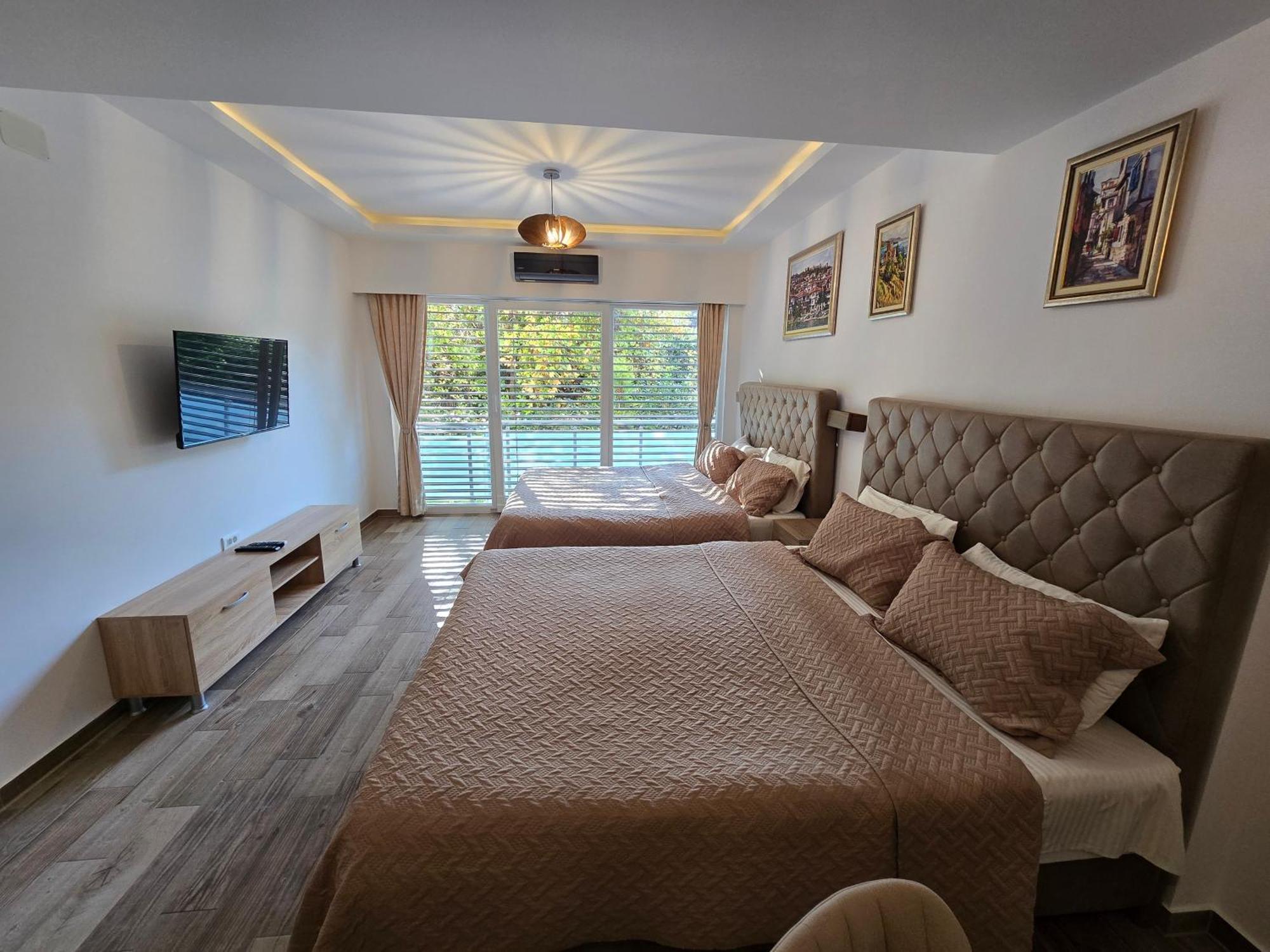 White Blue Ohrid - Luxury Apt, City Center, Private Parking, Balcony, Near Ohrid Lake Luaran gambar