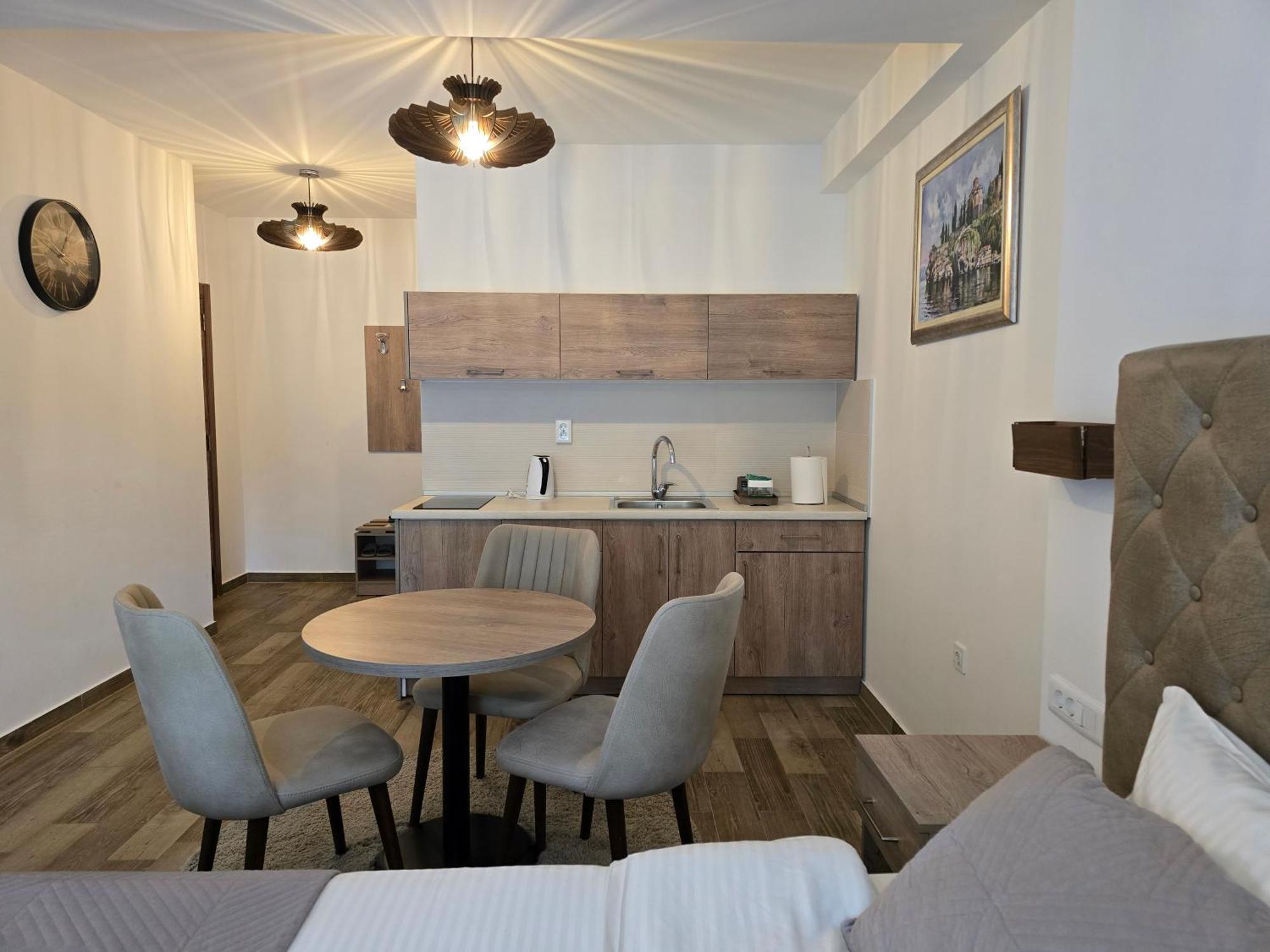 White Blue Ohrid - Luxury Apt, City Center, Private Parking, Balcony, Near Ohrid Lake Luaran gambar