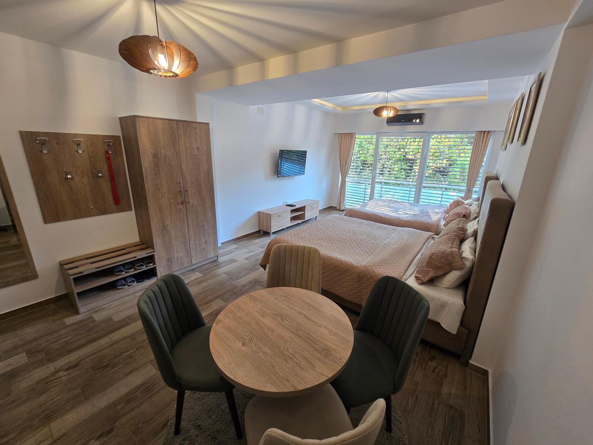 White Blue Ohrid - Luxury Apt, City Center, Private Parking, Balcony, Near Ohrid Lake Luaran gambar